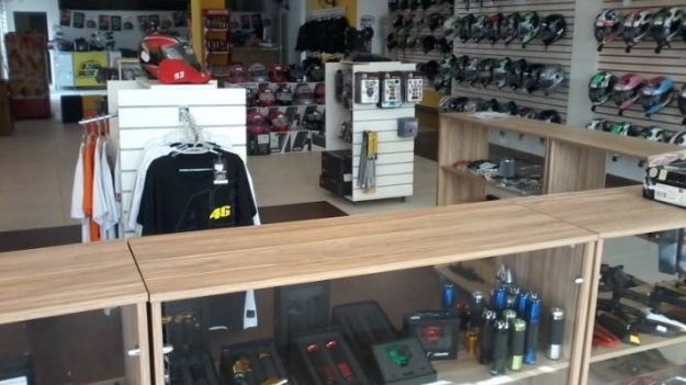 12227068_1079263985431872_704659590618388079_n